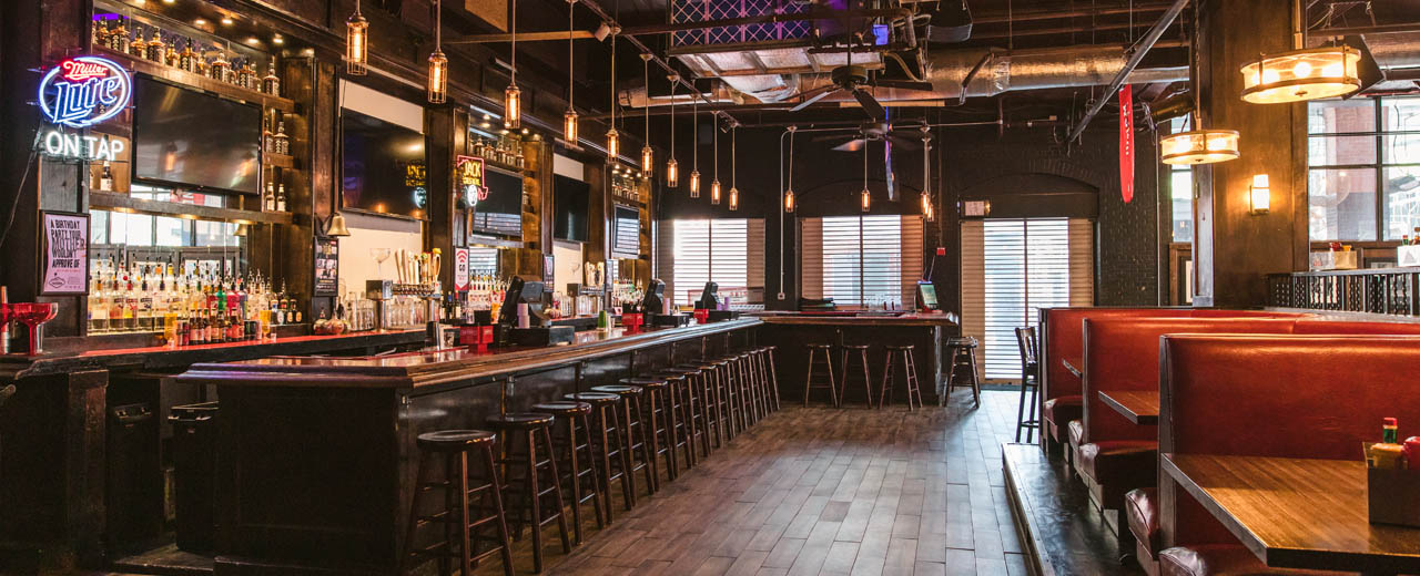 PrivateEvents_LuckiesTavern_Carousel_3