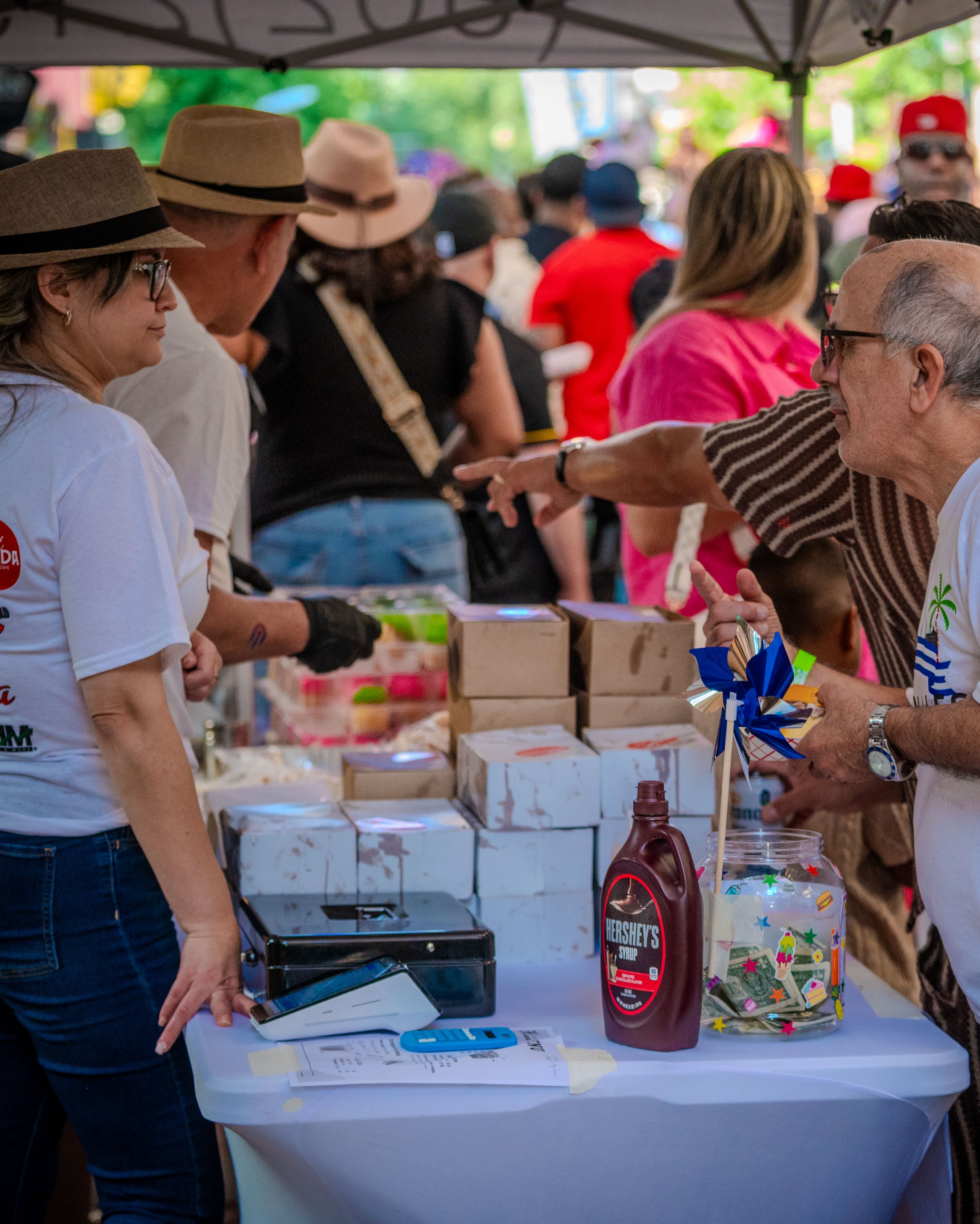 An image of vendors at Carnavles de Sweet Havana.