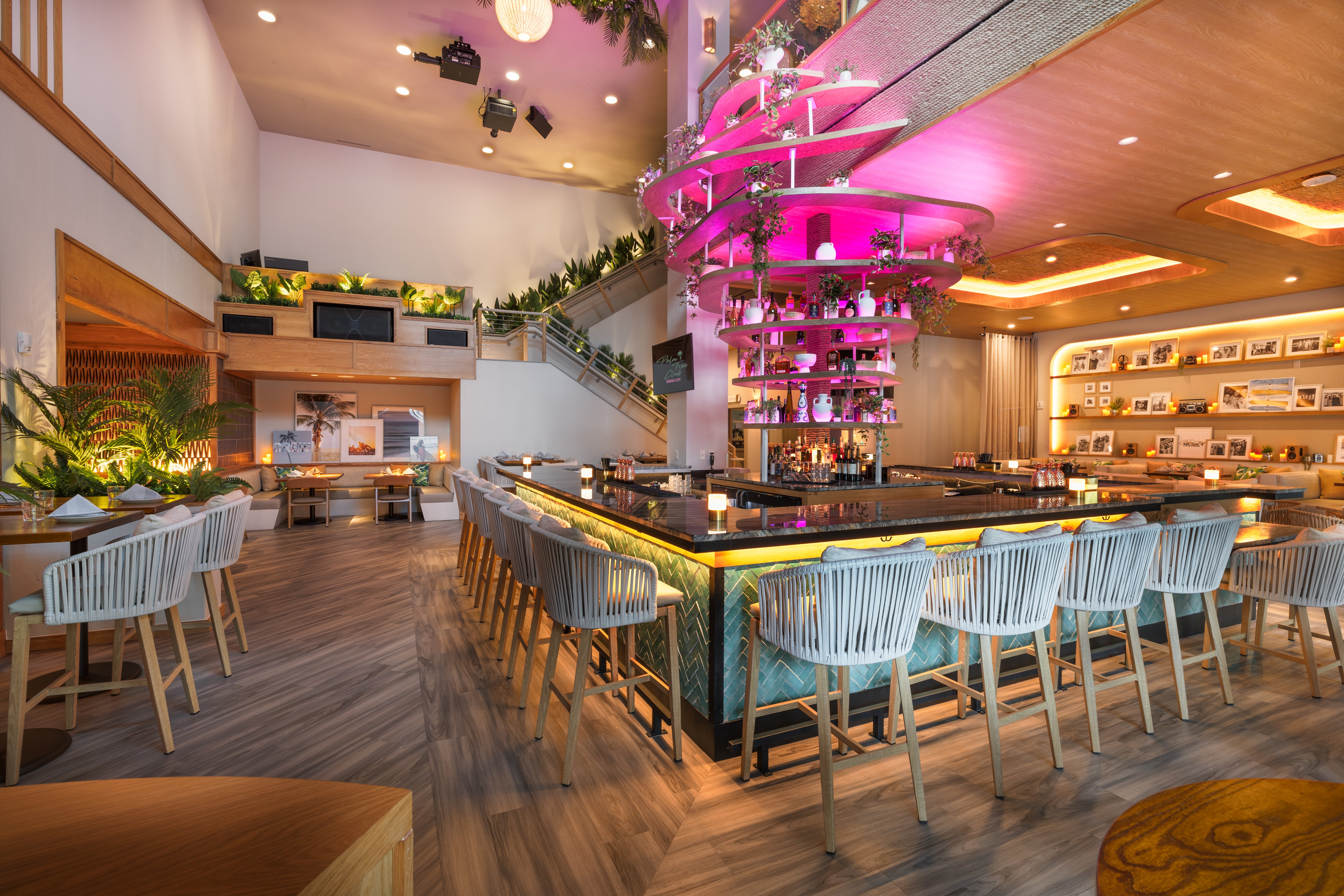 First floor bar at Palm Tree Club KC.