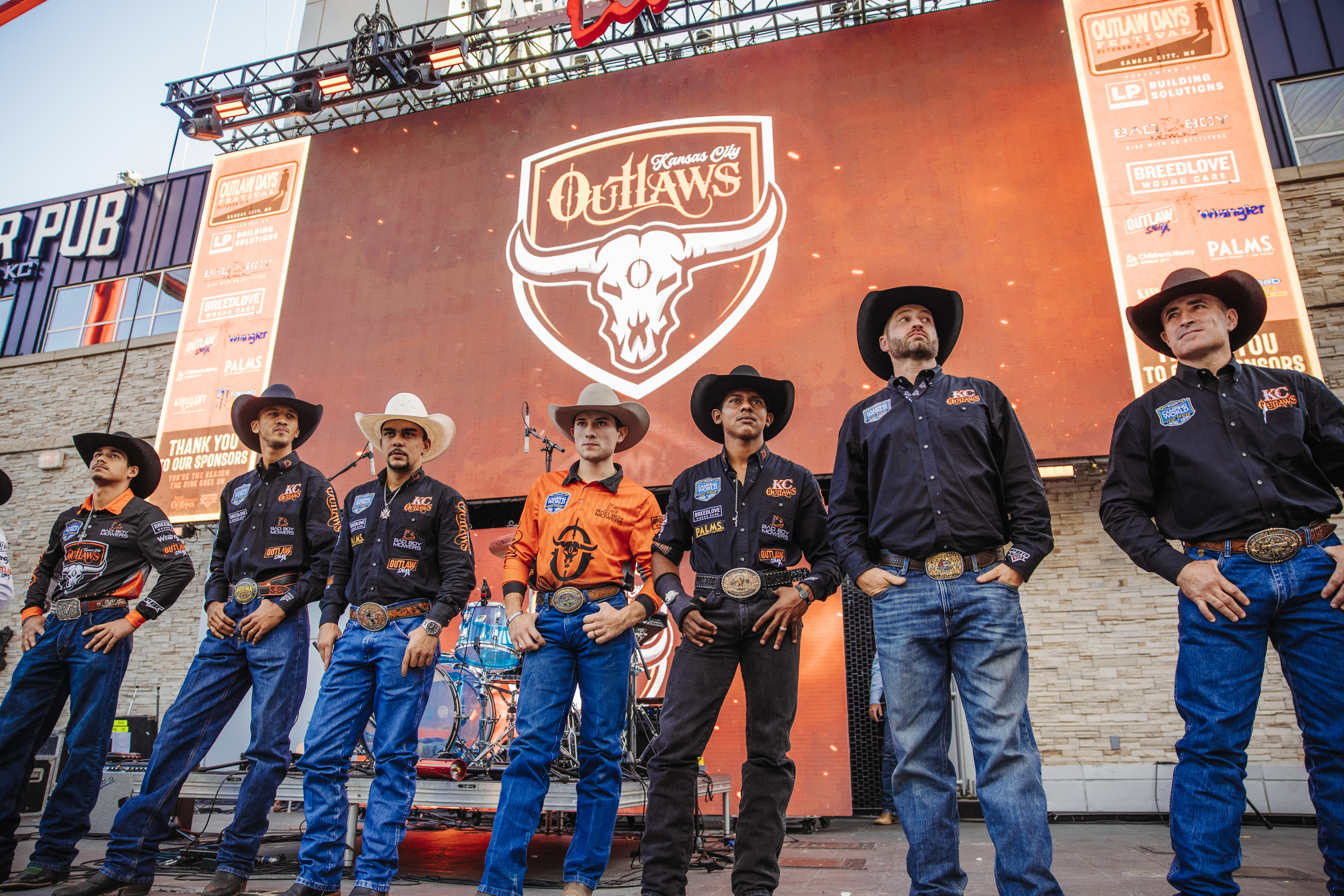 PBR Outlaws on the KC Live! Stage
