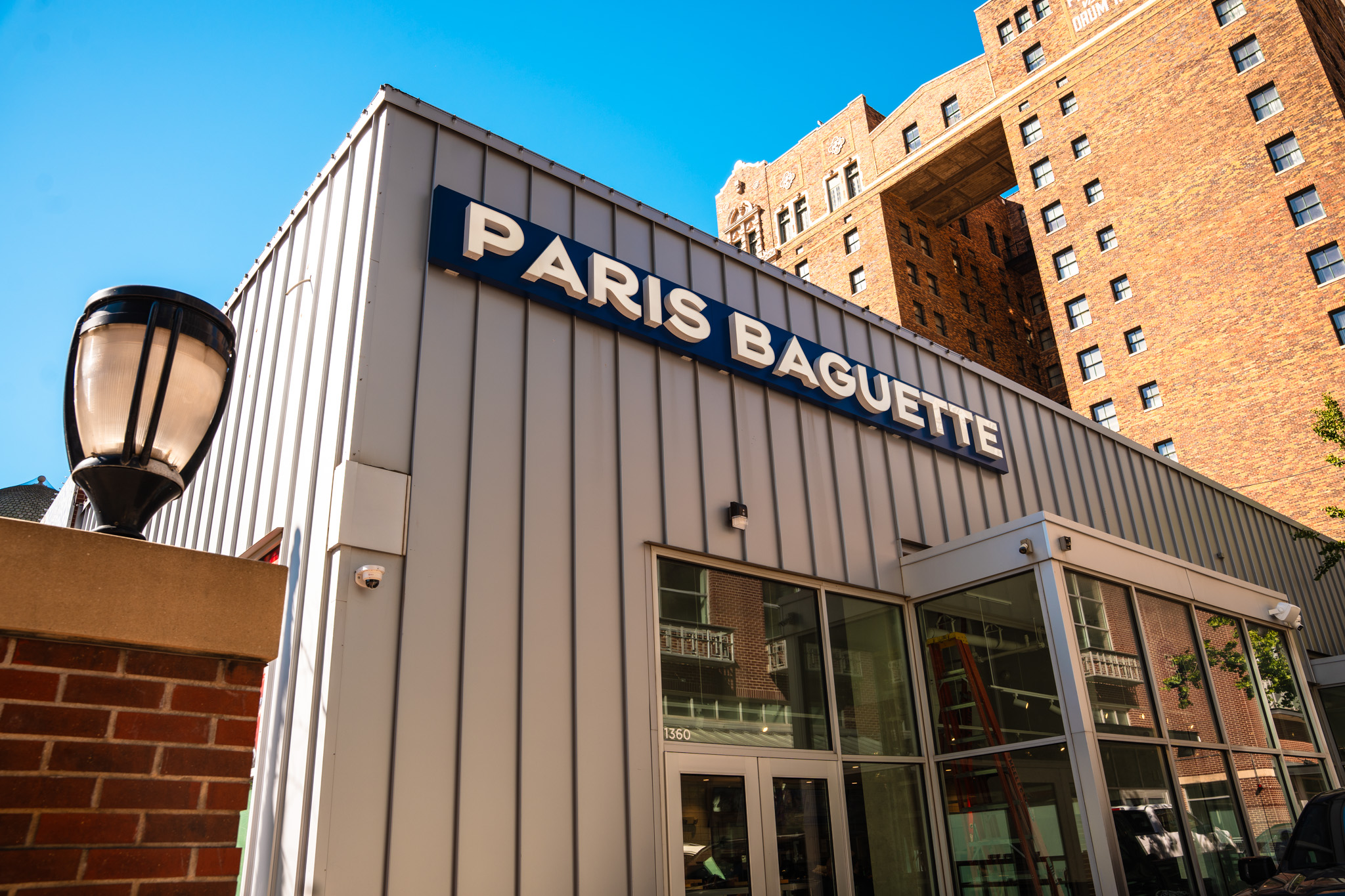 Paris Baguette on Main Steet