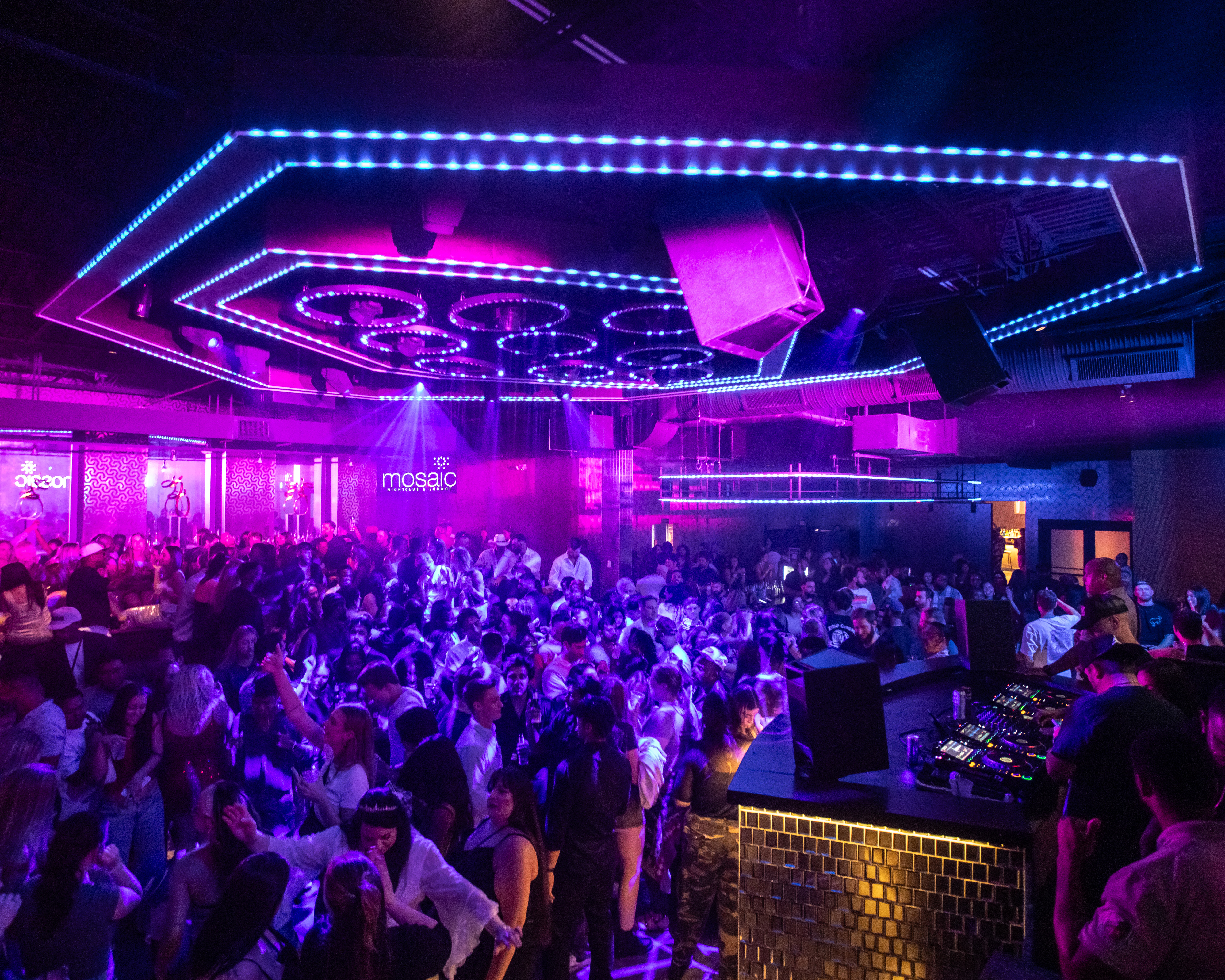 Mosaic at high capacity, in full 'nightclub mode' 