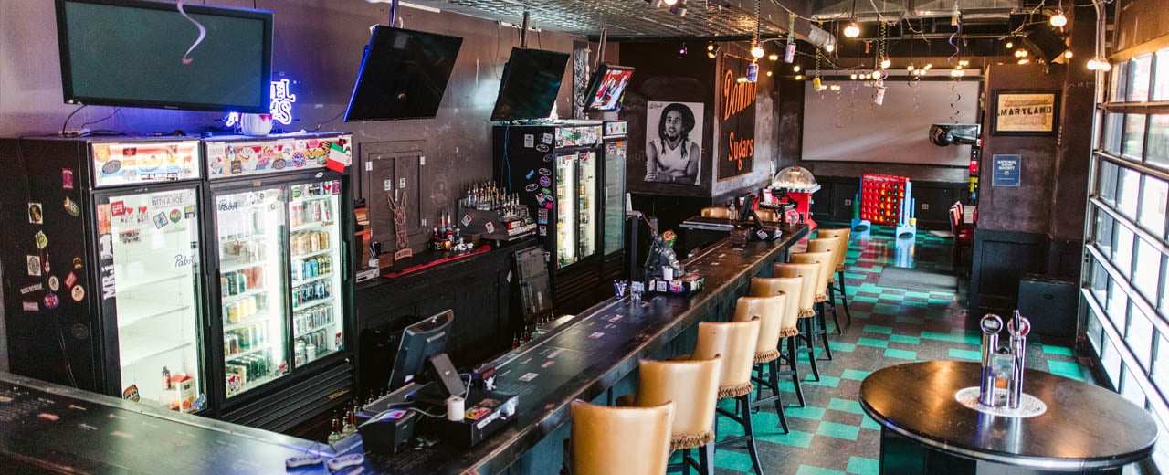 PrivateEvents_LuckiesLiquors_Carousel_2