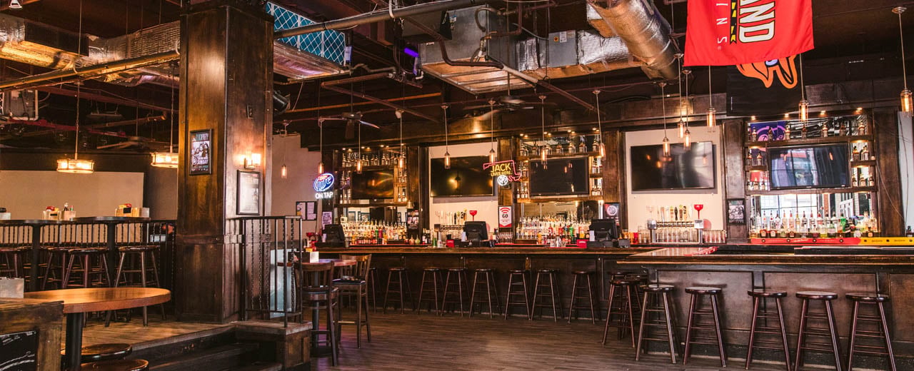 PrivateEvents_LuckiesTavern_Carousel_2