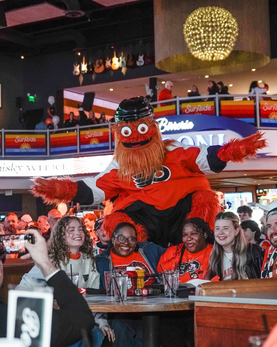 gritty and fans at stateside live