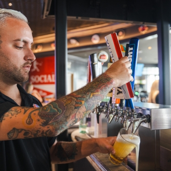 Beer Pour