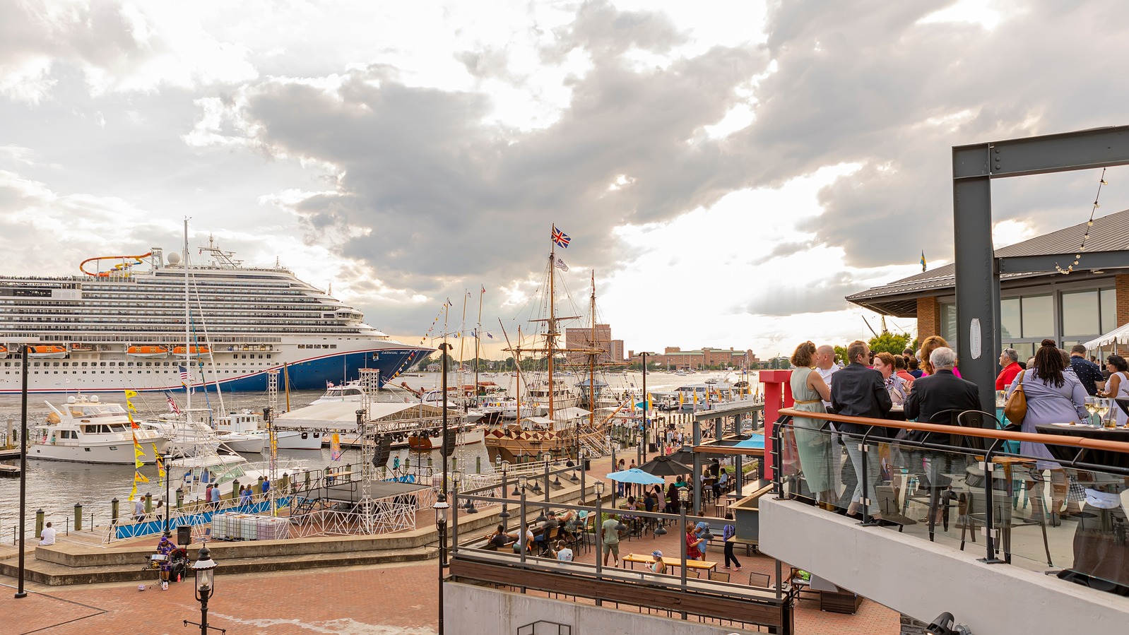 Carnival Cruise and Full Waterfront at Waterside 