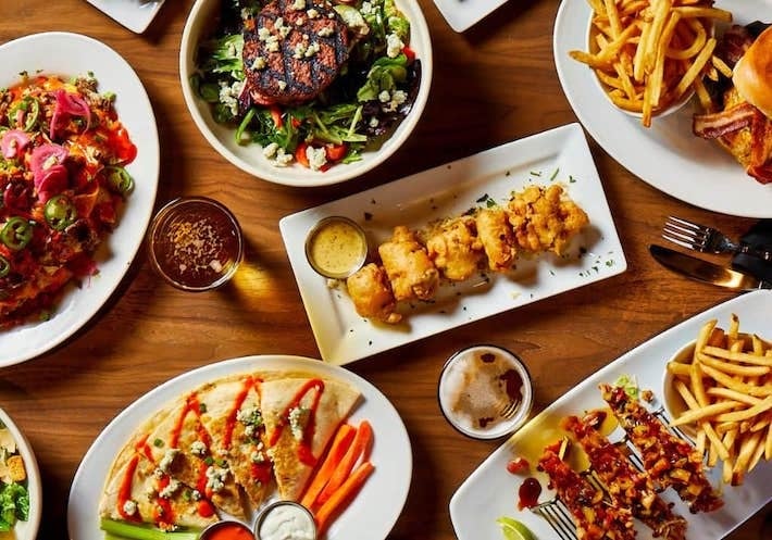 From mouth-watering appetizers and salads to delectable burgers and gourmet entrees, a gift card sure to satisfy!