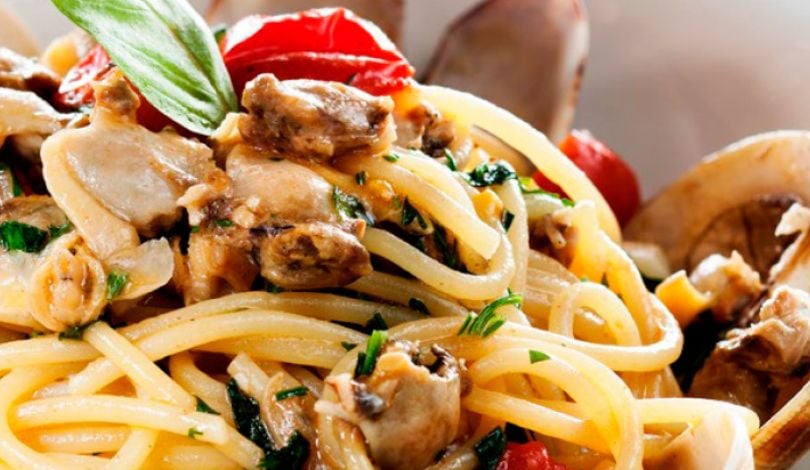 image of clam pasta
