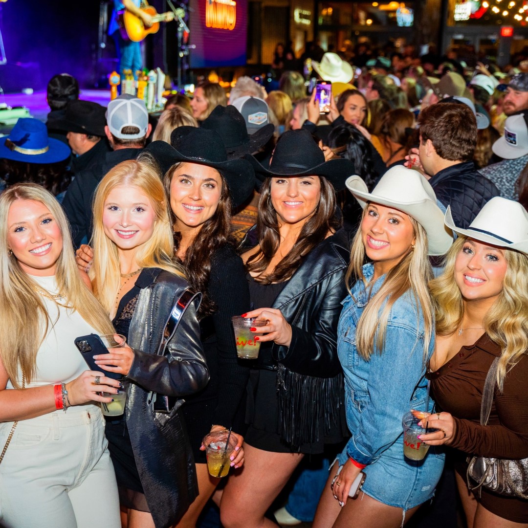 Out Party Parties & VIP Tables