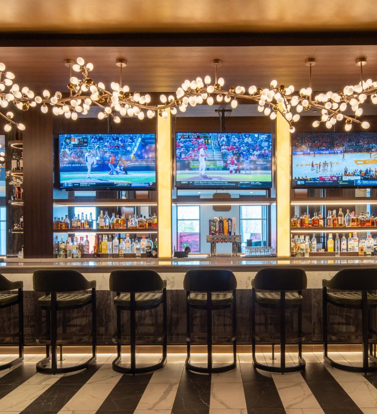 photo of r bar in live! casino louisiana