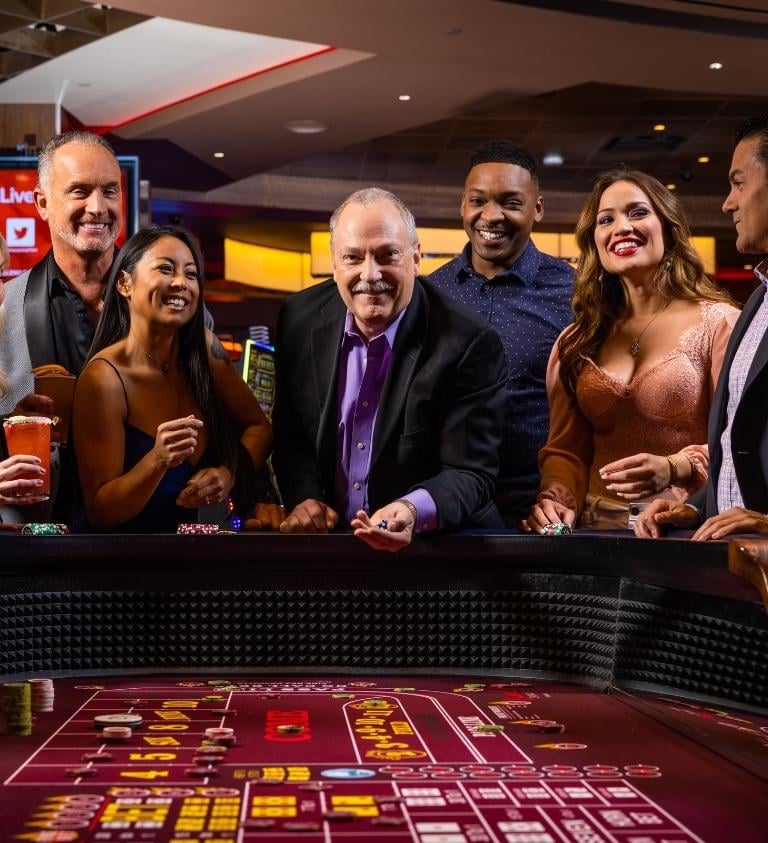 Group Playing Craps | Live! Casino & Hotel Philadelphia®