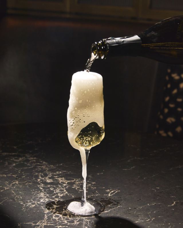 Champagneoverfill