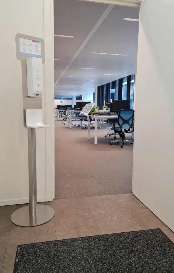 CWS schoonloopmat en desinfectiezuil_0.jpg