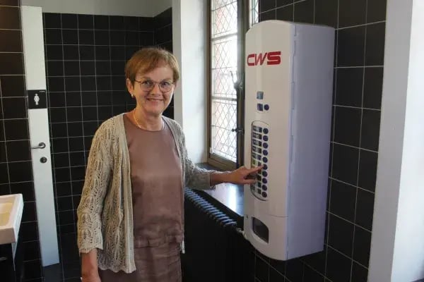 CWS maandverband_tampon dispenser Maldegem.jpg