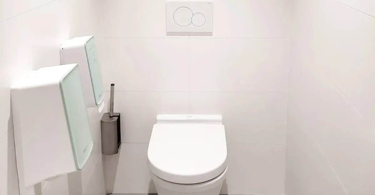 cws_hy_toilet_hygiene_2