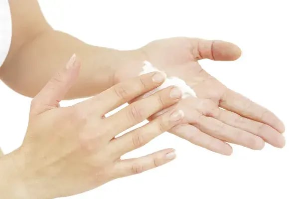 stock_handewaschen_hand_fotolia_12126564_xl_lores_1.jpg (1)