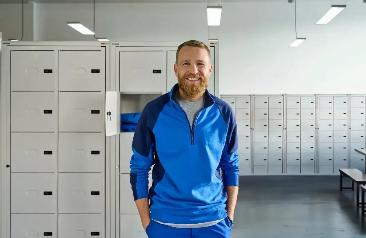Wöchentlicher Service und smartes Schranksystem