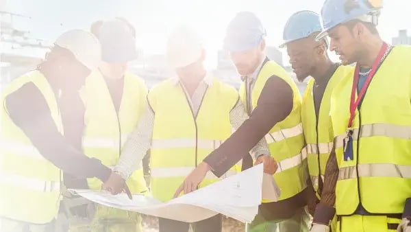 CWS-Workwear-Arbeitskleidung-Keyvisual_0.jpg