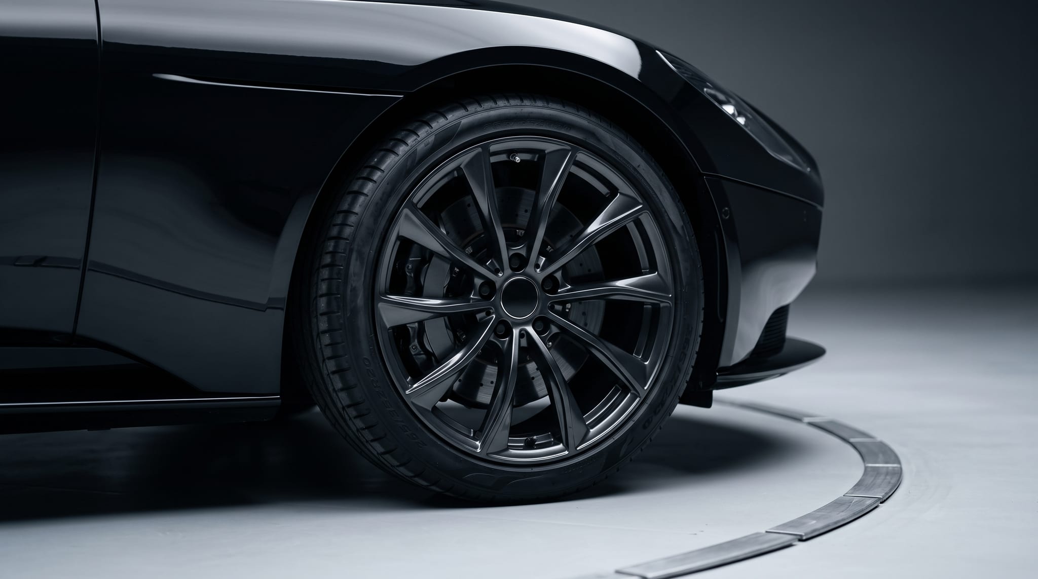VELARO GT forged wheel detail