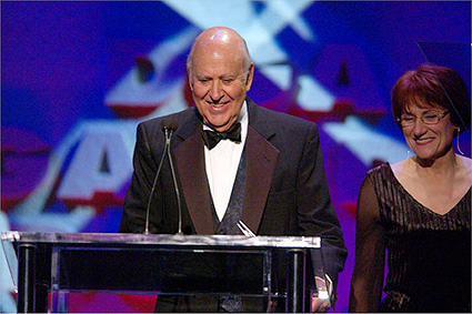 Martha hands the reins over to Master of Ceremonies Carl Reiner.