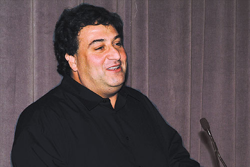 2003 Commercial Award nominee Noam Murro.