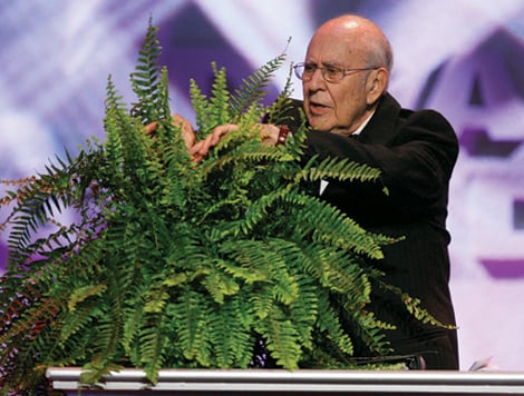 MC Carl Reiner does a bit of gardening.