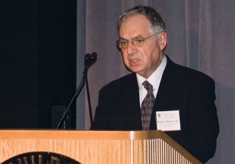 Committee Co-Chair Robert Markowitz welcomes the audience and the nominees