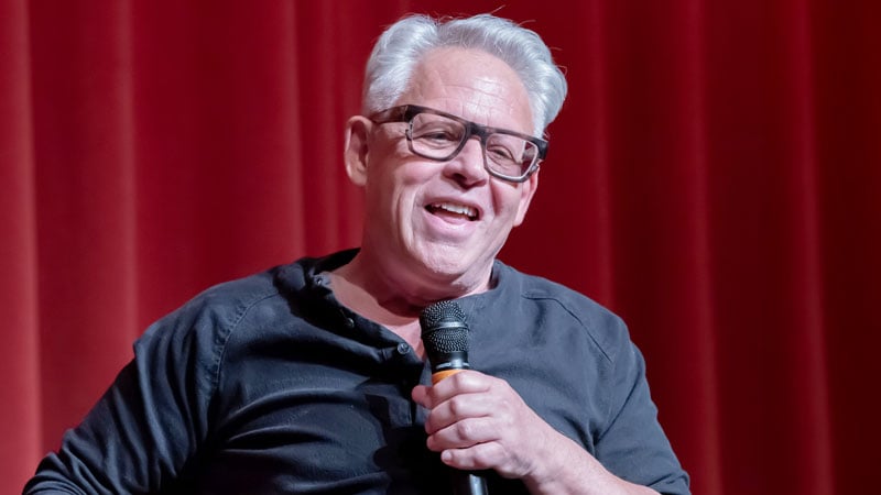 Director Bill Condon discusses Kiss of the Spider Woman