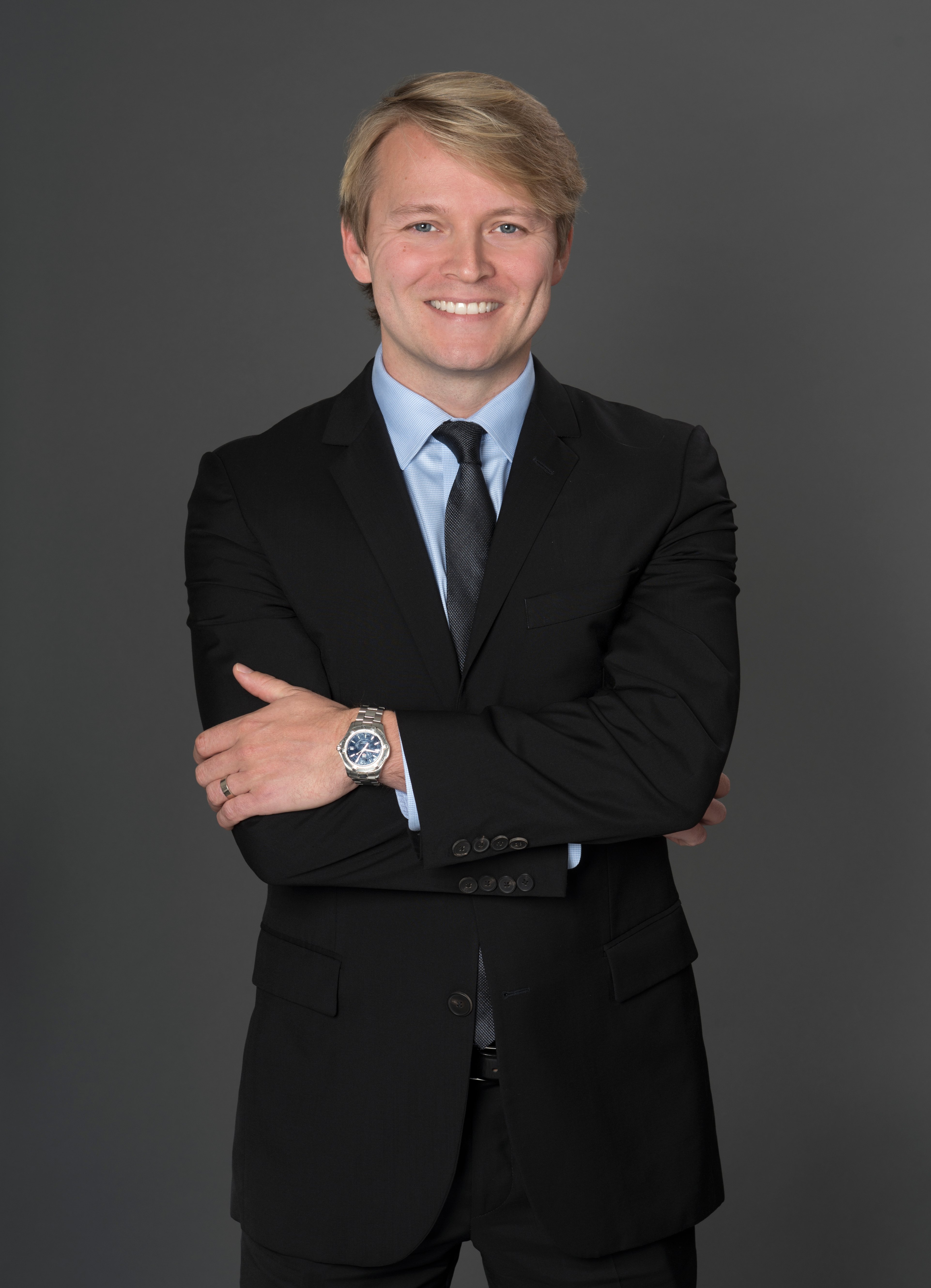 Andrew J. Hoffman