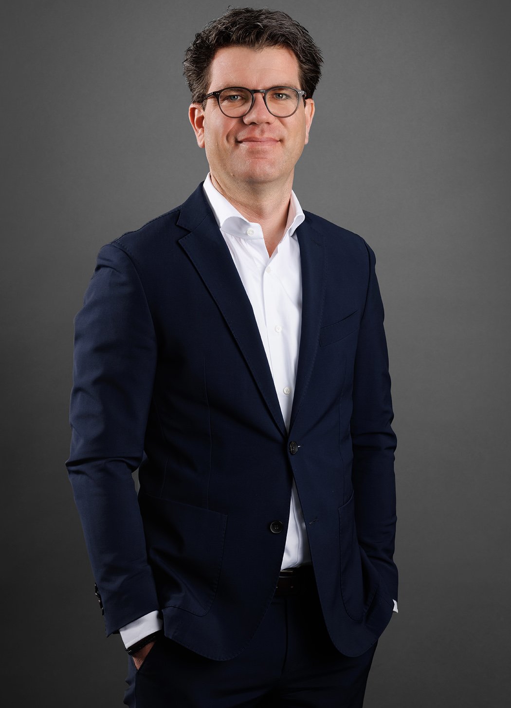 thilo large