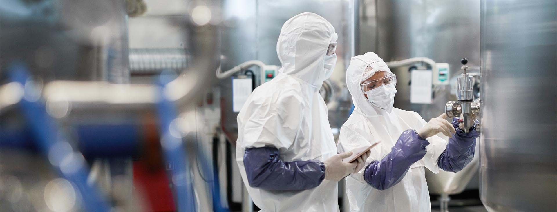 Workers at chemical plant_PPT1