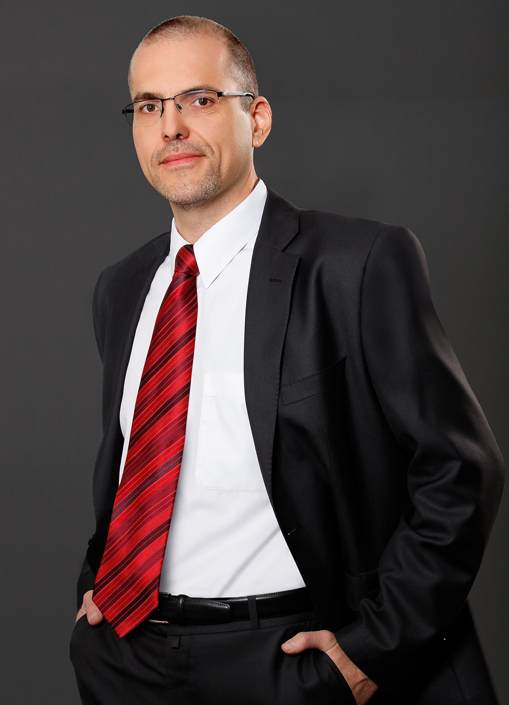 Akos_Becher_personality_web_large