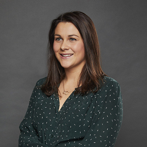 alexandra_lyons_personality_web_crop