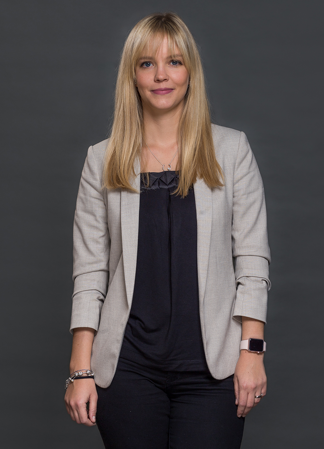 angela_toth_web_large