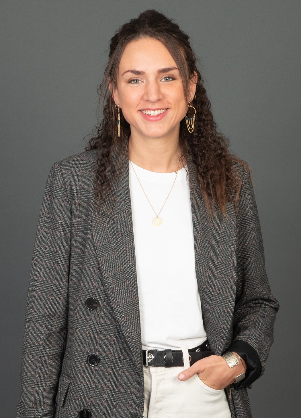 Anna_Simhon_personality_web_large