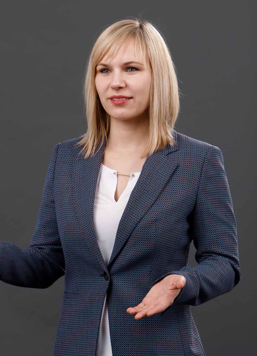 elena_vadolas_personality_web_large