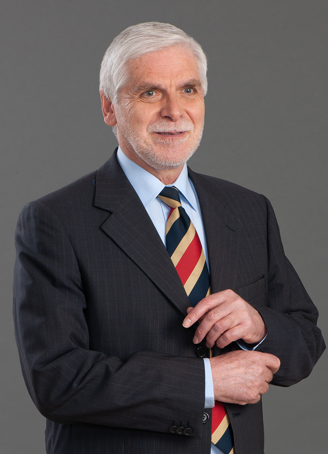 Evaristo_Mendes_personality_web_large