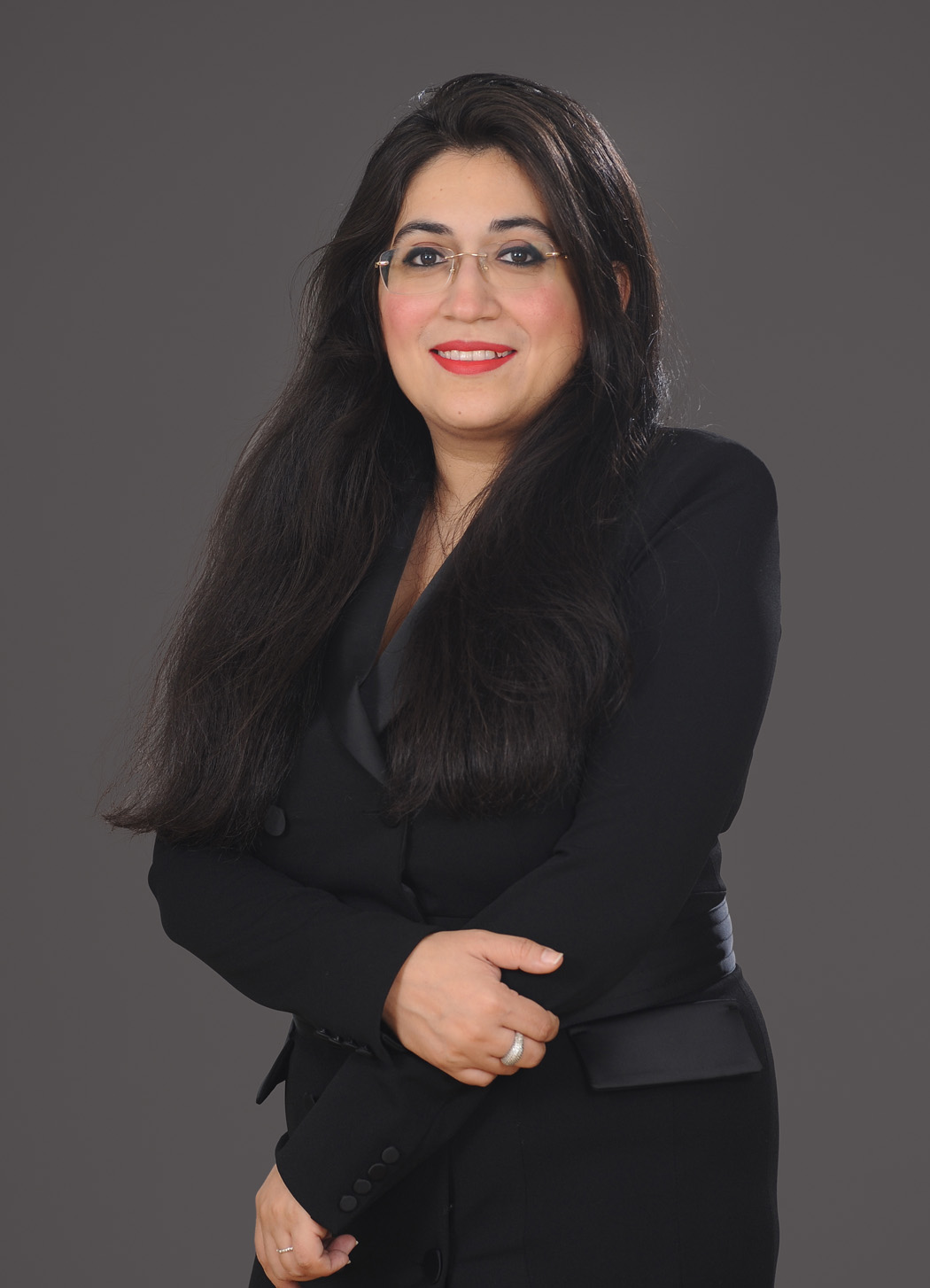 karin_tayel_personality_web_large