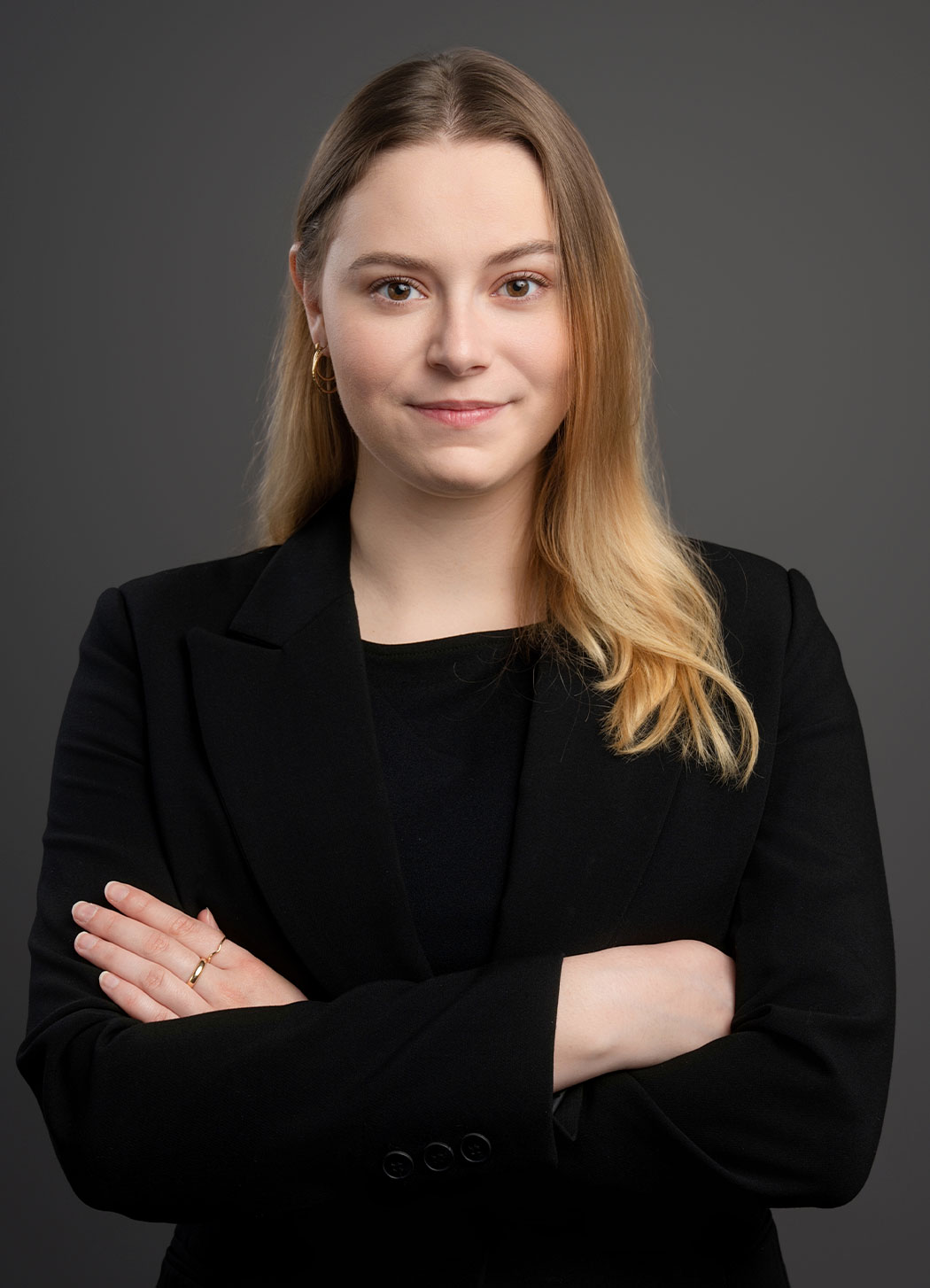 leah buchanan larger