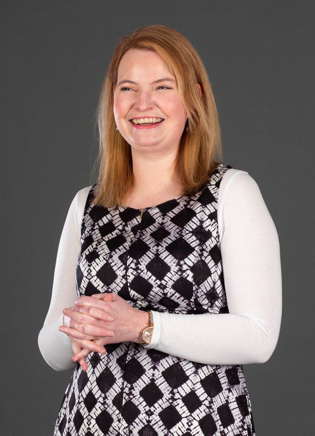 leontia_mcardle_personality_web_large