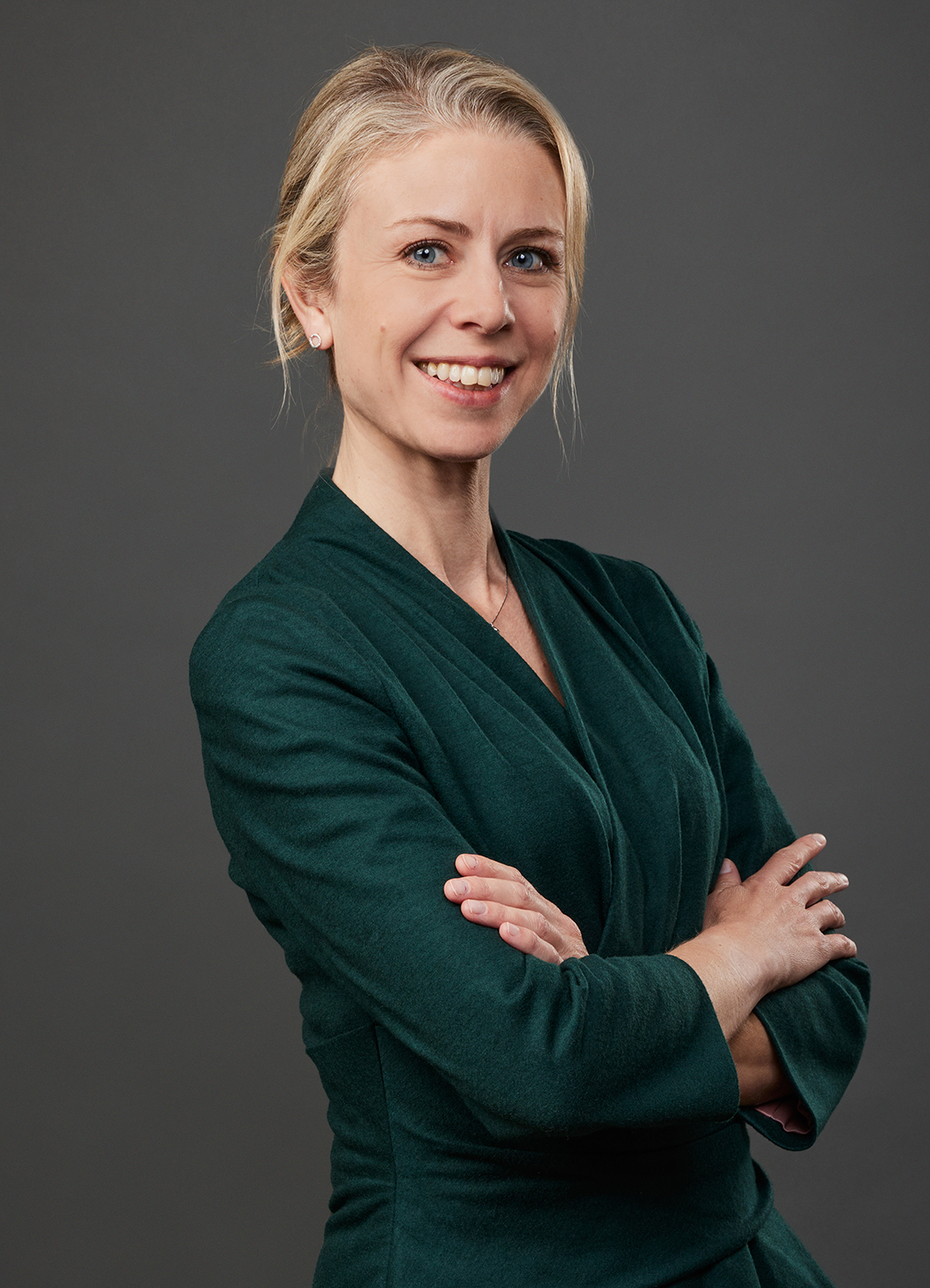 Louise_Hennessey_web_large
