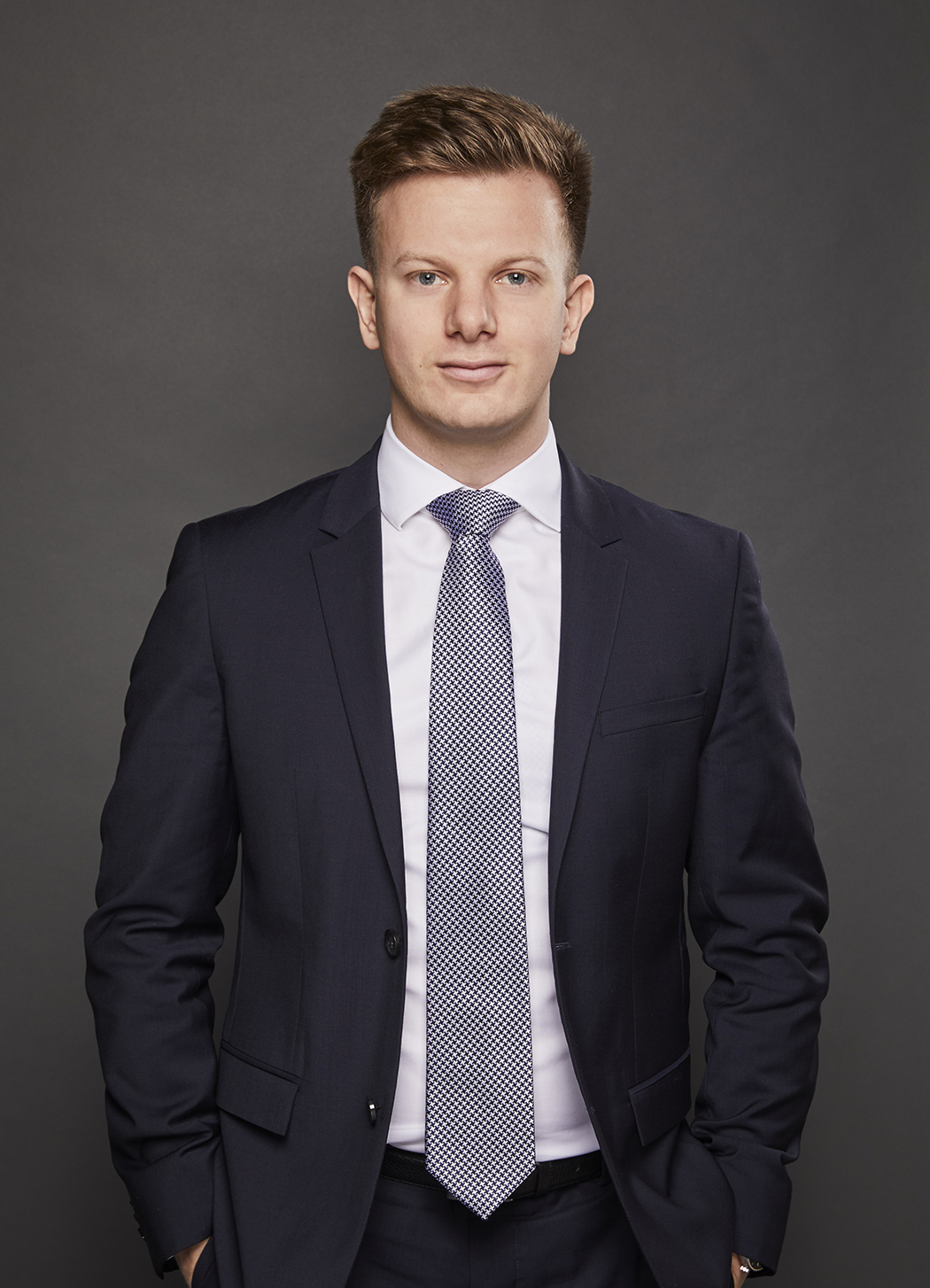 /sitecore/media library/Project/dlapiper-tenant/dlapiper/Bio Images/O/knight_owen_web_large