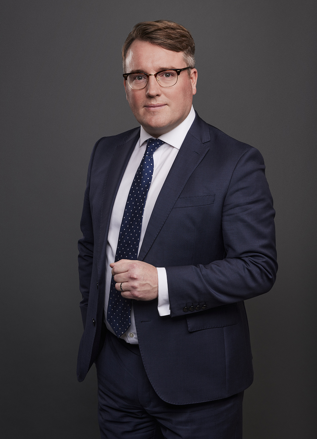 Oliver_Saunders_web_large