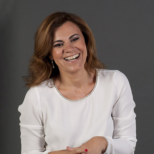 sofia_mendes_personality_web_crop