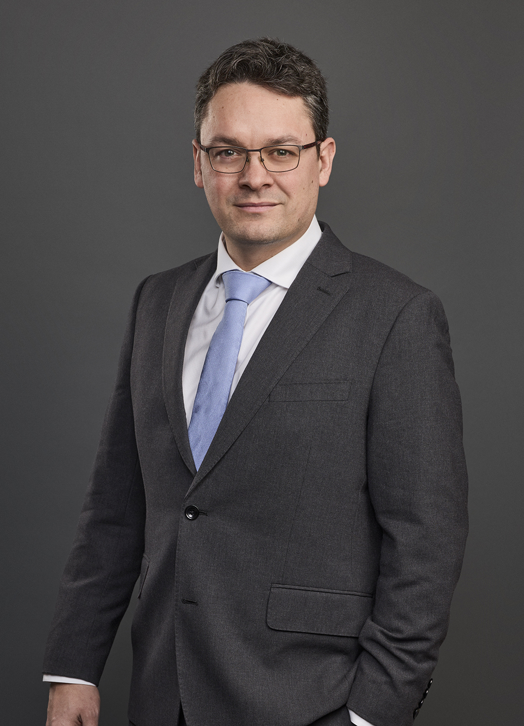 /sitecore/media library/Project/dlapiper-tenant/dlapiper/Bio Images/T/theo_bougouin_web_large