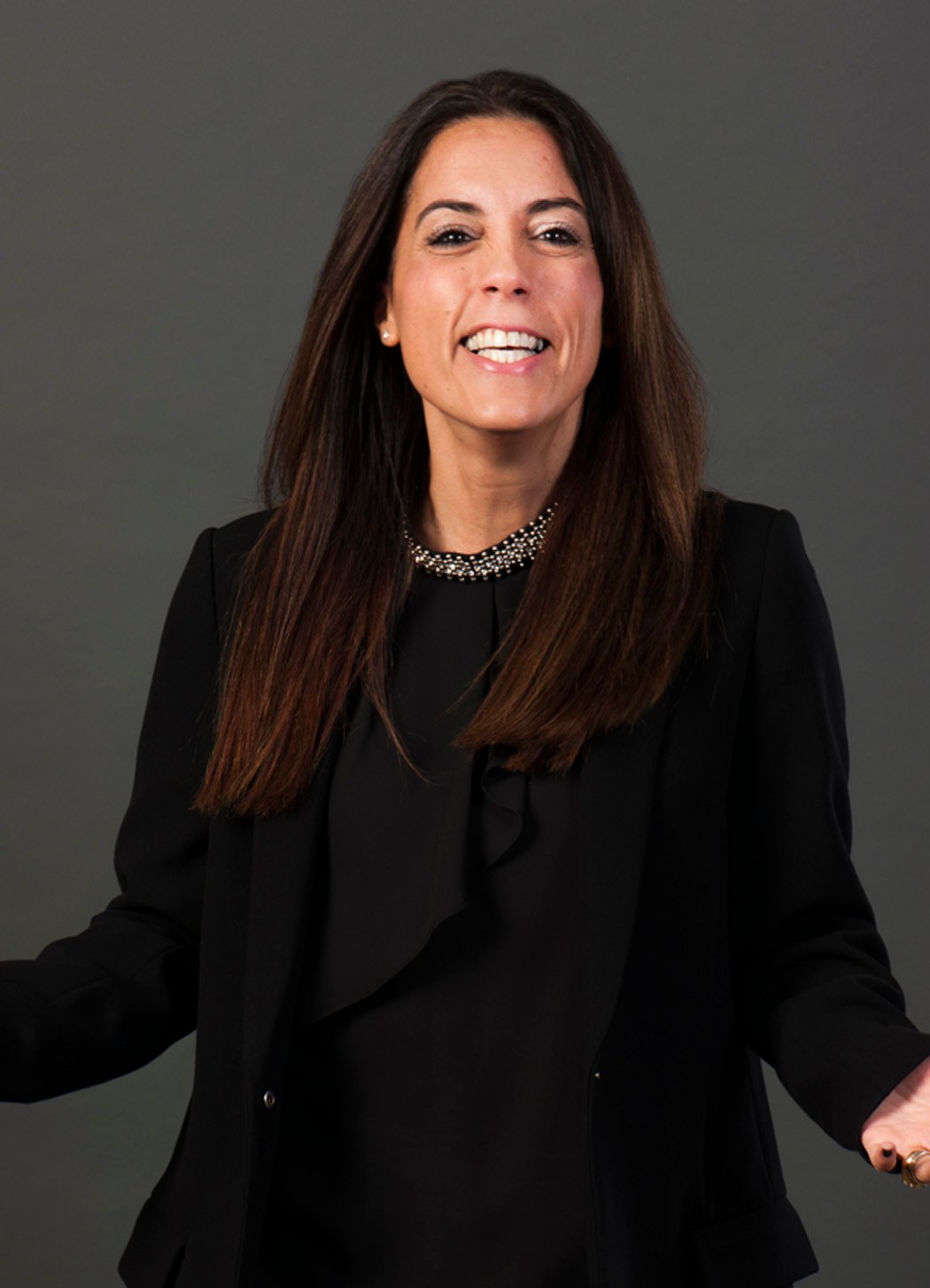 vanessa_antunes_personality_web_large