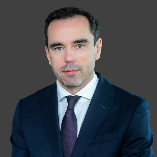 viktor_radics_web_crop