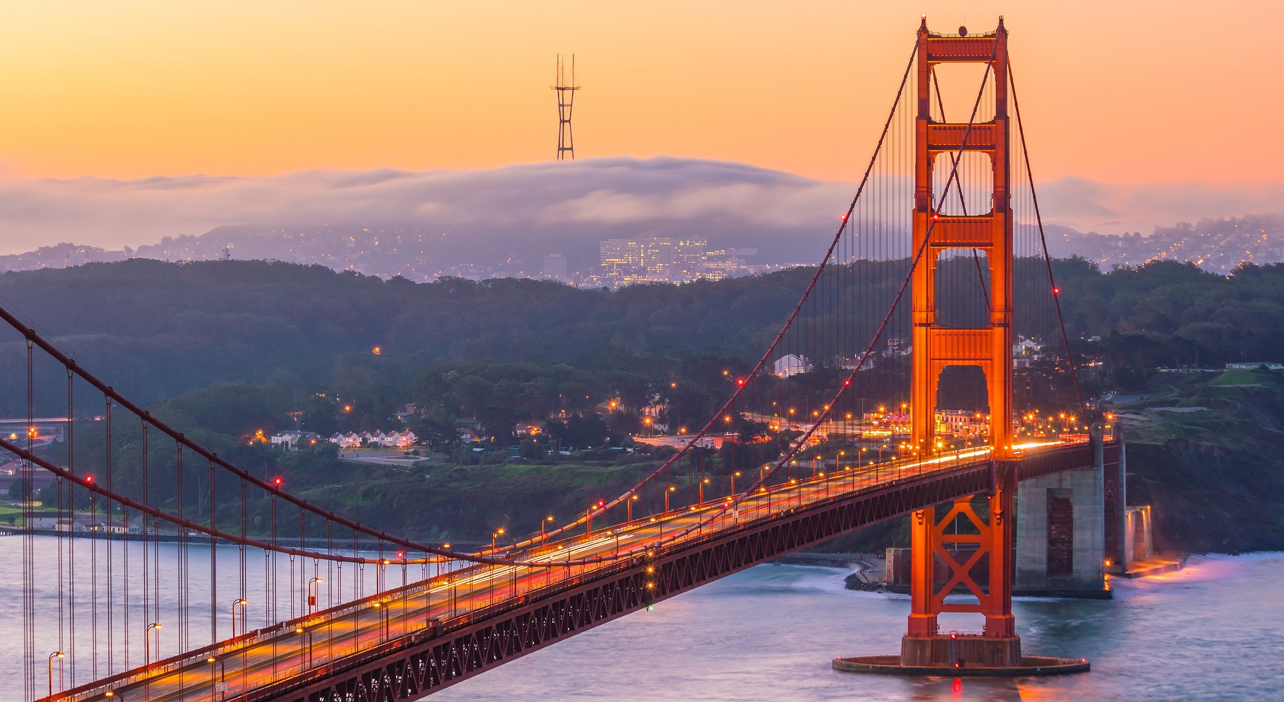 Golden Gate Bridge at sunset
