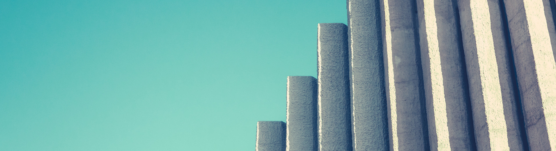 Abstract_Concrete_Building_P_1057_1910x520